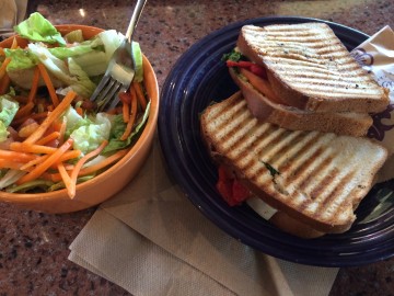 Gluten free chicken sandwich & salad at Paradise Cafe 